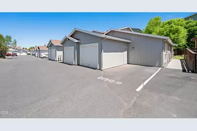 2150 SW Canyon Drive, Redmond, OR 97756 - Photo 29