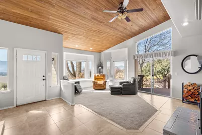 4935 Cherry Lane, Medford, OR 97504 - Photo 11