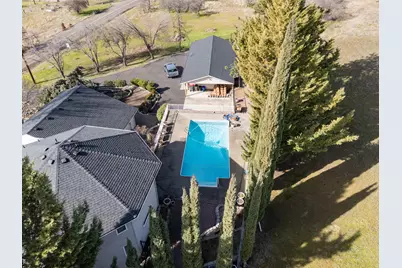 4935 Cherry Lane, Medford, OR 97504 - Photo 47