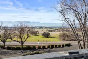 4935 Cherry Ln, Medford, OR 97504 - Photo 81