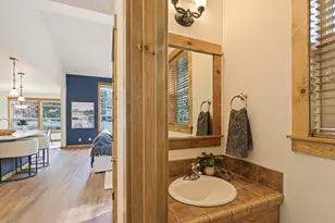 60813 Scotts Bluff Pl, Bend, OR 97702 - Photo 13