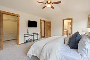 60813 Scotts Bluff Pl, Bend, OR 97702 - Photo 31