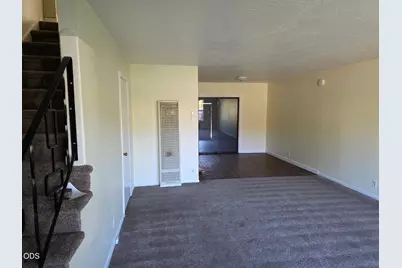 711 SW Burgess Street, Grants Pass, OR 97526 - Photo 5