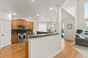 20106 Stonegate Dr, Bend, OR 97702 - Photo 15