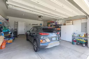 1135 SW Erica Dr, Grants Pass, OR 97526 - Photo 25