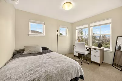 353 S Mountain Avenue, Ashland, OR 97520 - Photo 17