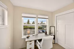 353 S Mountain Ave, Ashland, OR 97520 - Photo 19