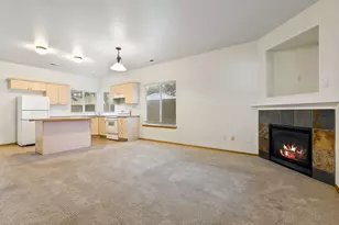 61182 Larkspur Loop, Bend, OR 97702 - Photo 5