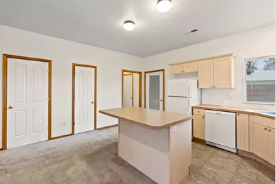 61182 Larkspur Loop, Bend, OR 97702 - Photo 11