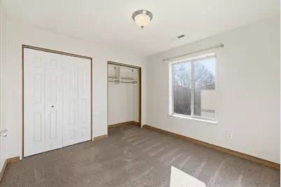 945 Win Way, Eagle Point, OR 97524 - Photo 25