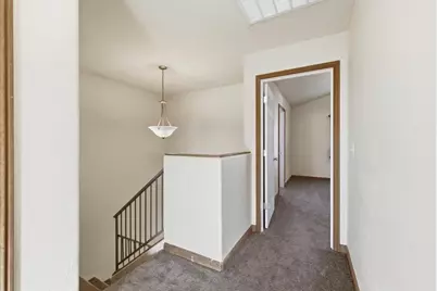 945 Win Way, Eagle Point, OR 97524 - Photo 17