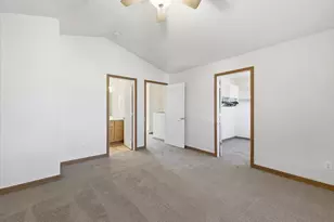 945 Win Way, Eagle Point, OR 97524 - Photo 19