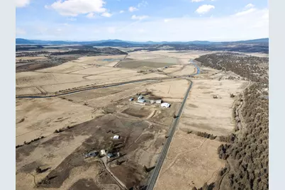 7122 E Langell Valley Road, Bonanza, OR 97623 - Photo 47