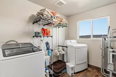 7122 E Langell Valley Road, Bonanza, OR 97623 - Photo 41