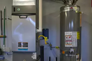 384 Robert Trent Jones Blvd, Eagle Point, OR 97524 - Photo 43