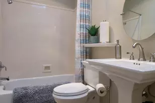 384 Robert Trent Jones Blvd, Eagle Point, OR 97524 - Photo 35