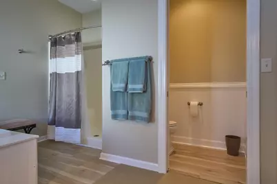 384 Robert Trent Jones Boulevard, Eagle Point, OR 97524 - Photo 27