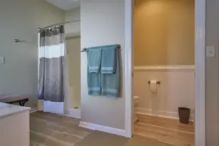 384 Robert Trent Jones Blvd, Eagle Point, OR 97524 - Photo 27