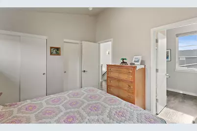 61547 SE Lincoln Lane, Bend, OR 97702 - Photo 19