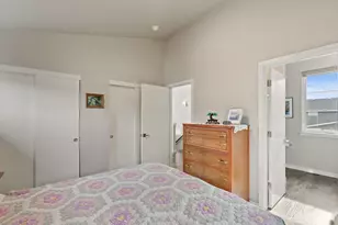 61547 SE Lincoln Lane, Bend, OR 97702 - Photo 19