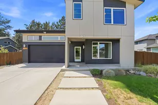 61547 SE Lincoln Lane, Bend, OR 97702 - Photo 3