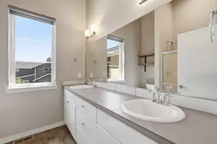 61547 SE Lincoln Lane, Bend, OR 97702 - Photo 25