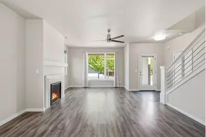 61547 SE Lincoln Lane, Bend, OR 97702 - Photo 9