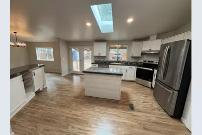 60931 Aspen Drive, Bend, OR 97702 - Photo 5