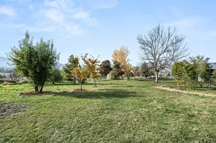 288 Maywood Way, Ashland, OR 97520 - Photo 47