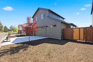 20892 SE Caldera Dr, Bend, OR 97702 - Photo 21