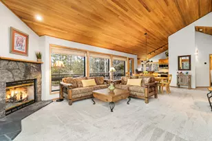 57677 Yellow Pine Ln, Sunriver, OR 97707 - Photo 3