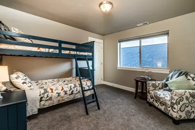 20609 SE Gemstone Avenue #131, Bend, OR 97702 - Photo 21