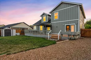 2228 NW 22nd St, Redmond, OR 97756 - Photo 43