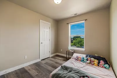 2228 NW 22nd Street, Redmond, OR 97756 - Photo 35