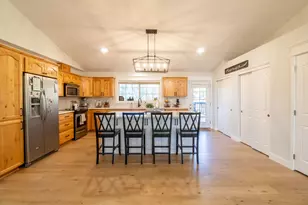 760 Flaming Rd, Grants Pass, OR 97526 - Photo 3