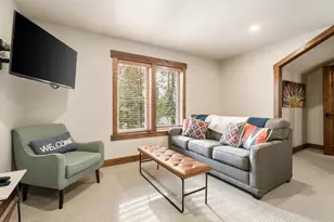 56682 Glowstone Loop, Bend, OR 97707 - Photo 21