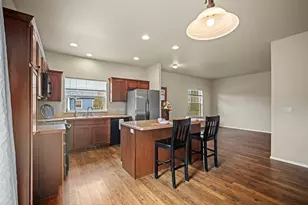 20627 White Dove Ln, Bend, OR 97702 - Photo 5