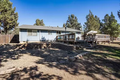 8199 SW Crater Loop Road, Terrebonne, OR 97760 - Photo 7