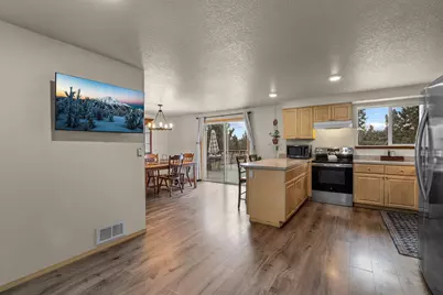 8199 SW Crater Loop Road, Terrebonne, OR 97760 - Photo 33