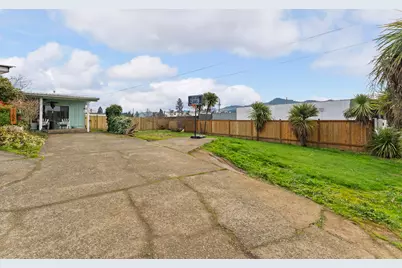 162 Kruse Street, Sutherlin, OR 97479 - Photo 23