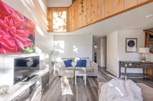 2136 NW Harriman St, Bend, OR 97703 - Photo 7