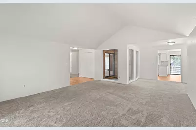 2660 Wilkshire Drive, Medford, OR 97504 - Photo 7