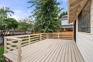 2660 Wilkshire Dr, Medford, OR 97504 - Photo 25