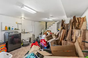 535 Applegate St, Jacksonville, OR 97530 - Photo 19