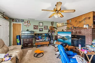 535 Applegate St, Jacksonville, OR 97530 - Photo 7