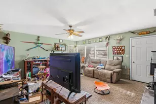 535 Applegate St, Jacksonville, OR 97530 - Photo 9