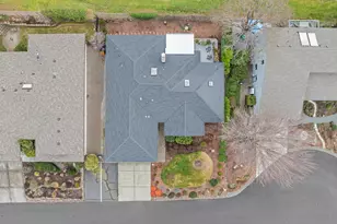 2414 Heritage Way, Medford, OR 97504 - Photo 45