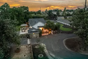 2765 W Antler Ave, Redmond, OR 97756 - Photo 5