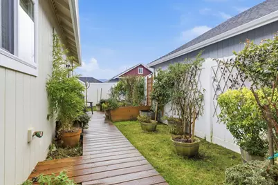 954 SW Blackberry Lane, Grants Pass, OR 97527 - Photo 19