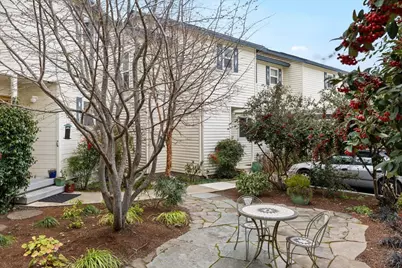 483 Tulipan Way, Talent, OR 97540 - Photo 3